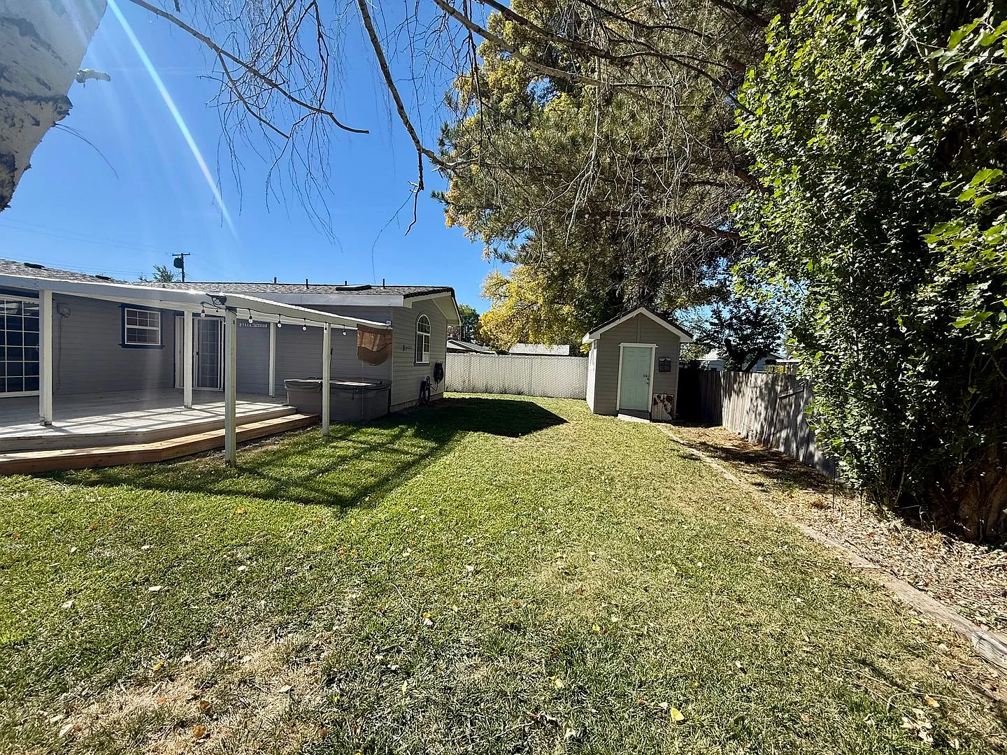 Spacious 3-Bedroom Home With Flex Space, 2-Car Garage & Fenced Yard — Photo 4