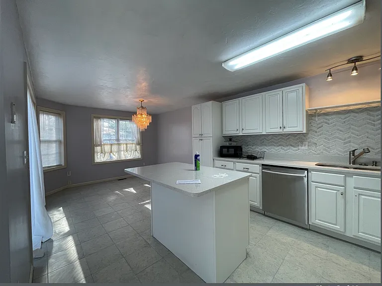 55 Ledgecrest Dr #55 — Photo 3