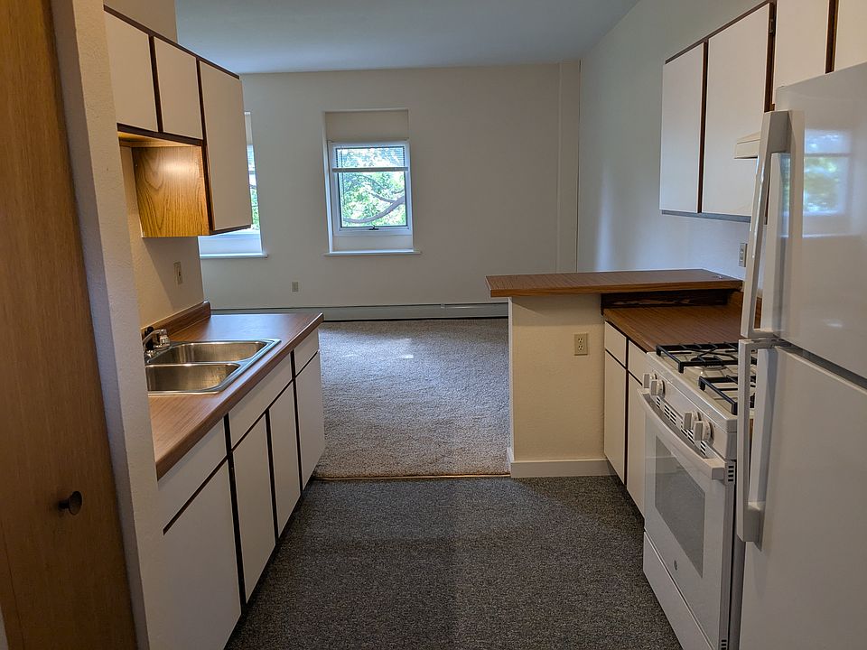 1st image of 20761 E 2nd St #B2