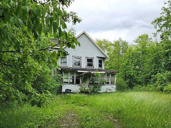 2nd image of 10653 Clay St