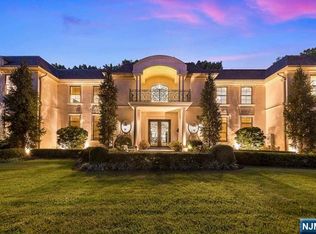 354 Hardenburgh Ave, Demarest, NJ 07627