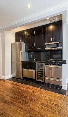 Rented by United Realty Group Unlimited | media 18