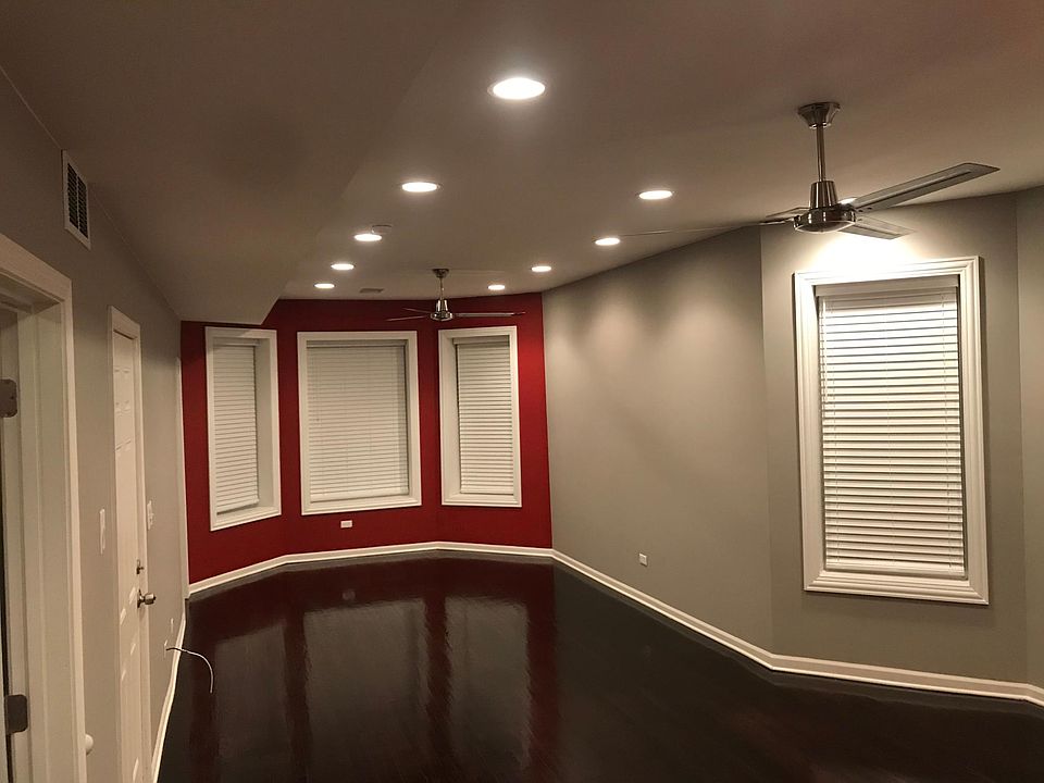 1st image of 1024 N Lawler Ave #2