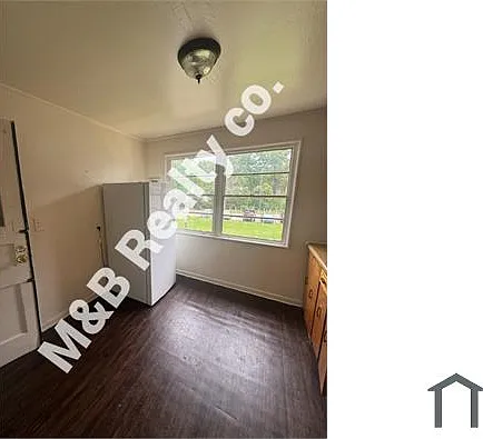 155 S Sage Ave #C — Photo 3