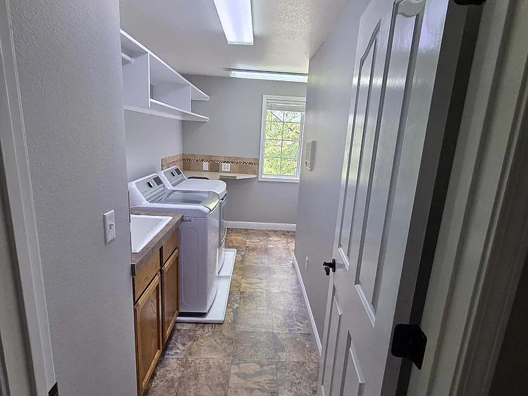 11852 W Hickory Dr — Photo 15