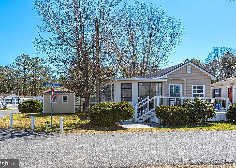 1st image of 91 Spindrift Ln