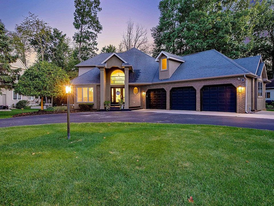 1st image of 26190 Woodsong Dr