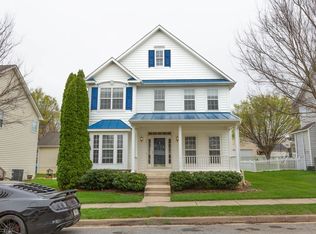 341 Bullskin St, Charles Town, WV 25414