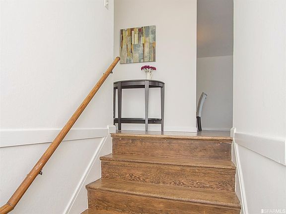 4th image of 460 Allison St