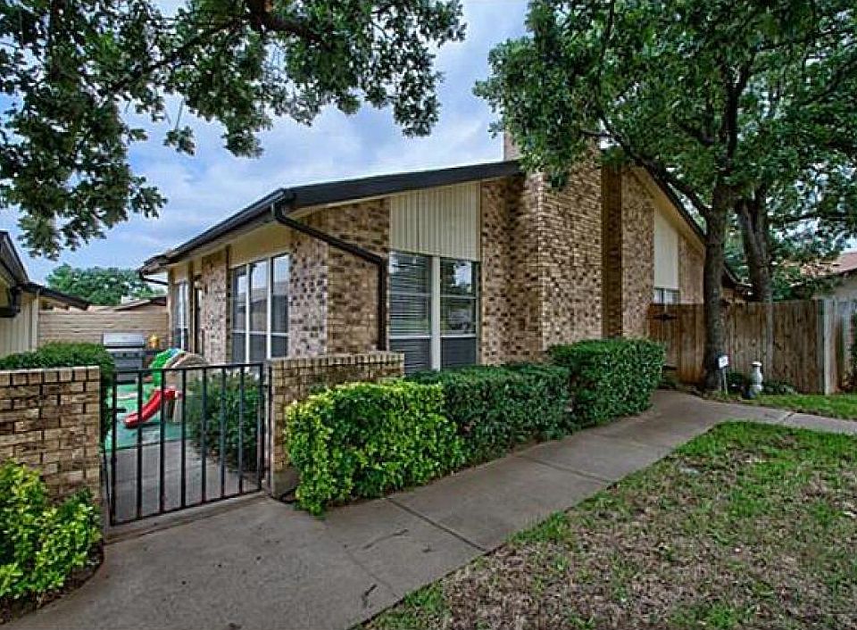 1st image of 933 Shady Creek Ln