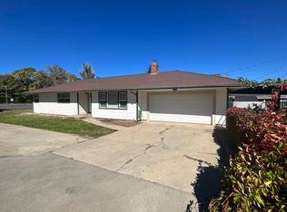 129 Juvenile Ln, Yreka, CA 96097