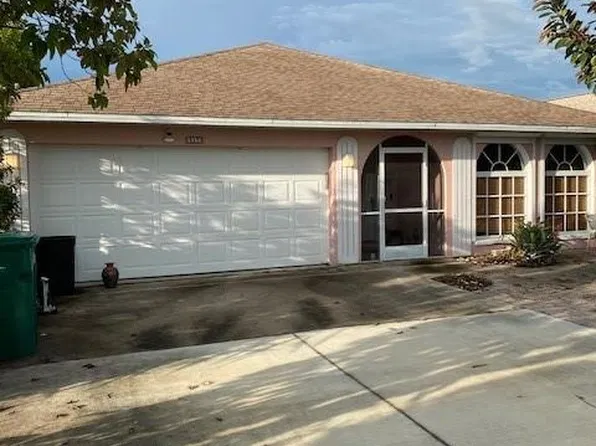 547 109th AVE N, NAPLES, FL 34108