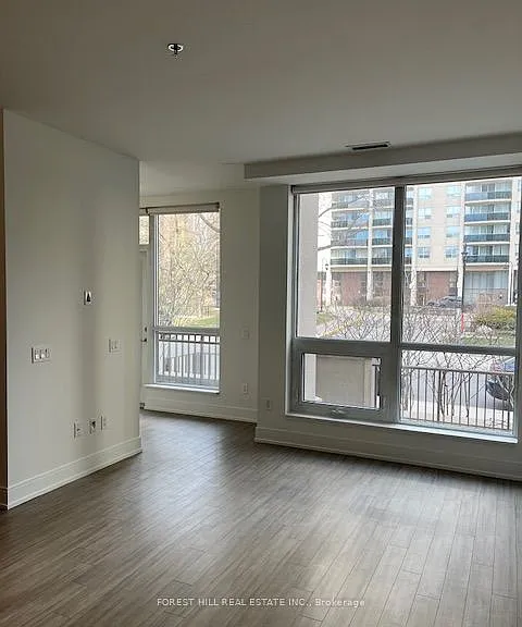 310 Tweedsmuir Ave #Townhouse 2 — Photo 10