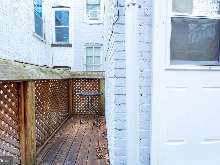 1211 33rd St NW #1 — Photo 17