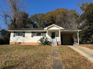 254 Fairview Dr, Ozark, AL 36360