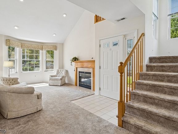4th image of 9 Paula Way Ondo