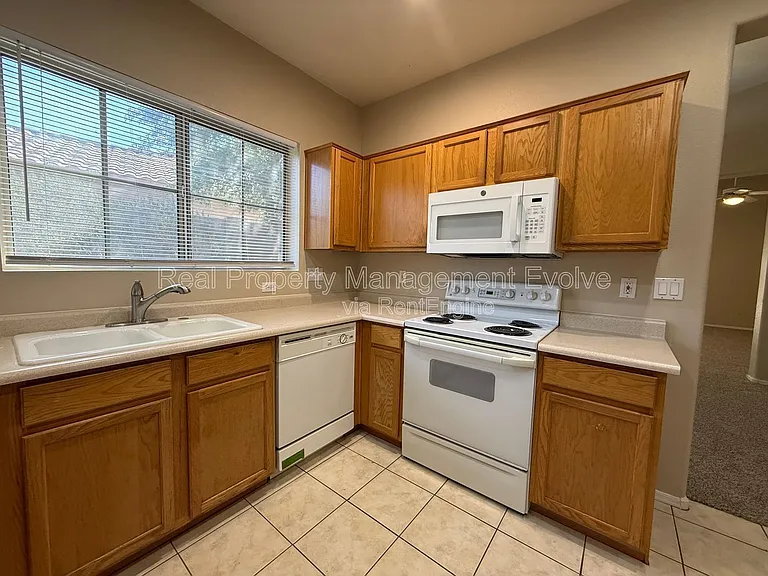 40517 N Territory Trl — Photo 10