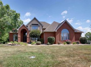 5529 Ridgeline Dr, Quincy, IL 62305