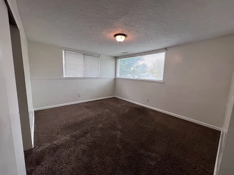 867 E Browning Ave #3 — Photo 7