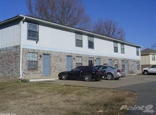 602 4th Ave APT 3, Conway, AR 72032