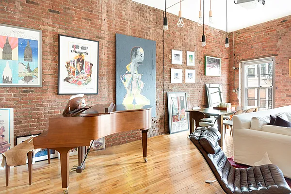 Rented by Compass | media 2