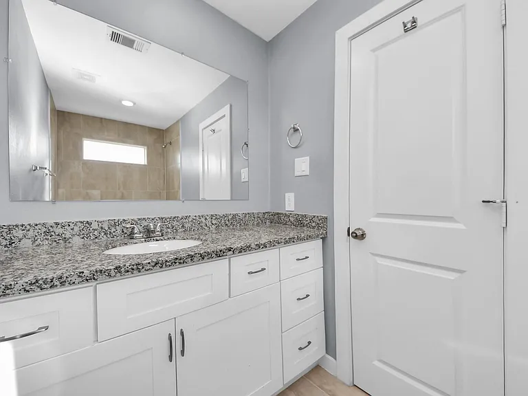 618 Maple Way #B — Photo 30