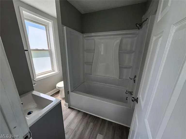 1884 E 81st St #1 — Photo 8