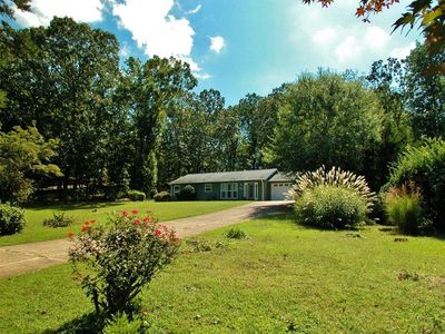 1690 Gordon Rd, Cumming, GA, 30040