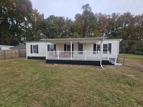 214 Santa Anita Dr, Colonial Beach, VA 22443