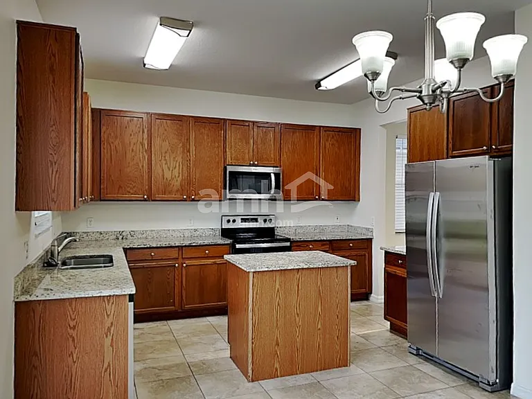 14513 Kaiser Ct — Photo 3