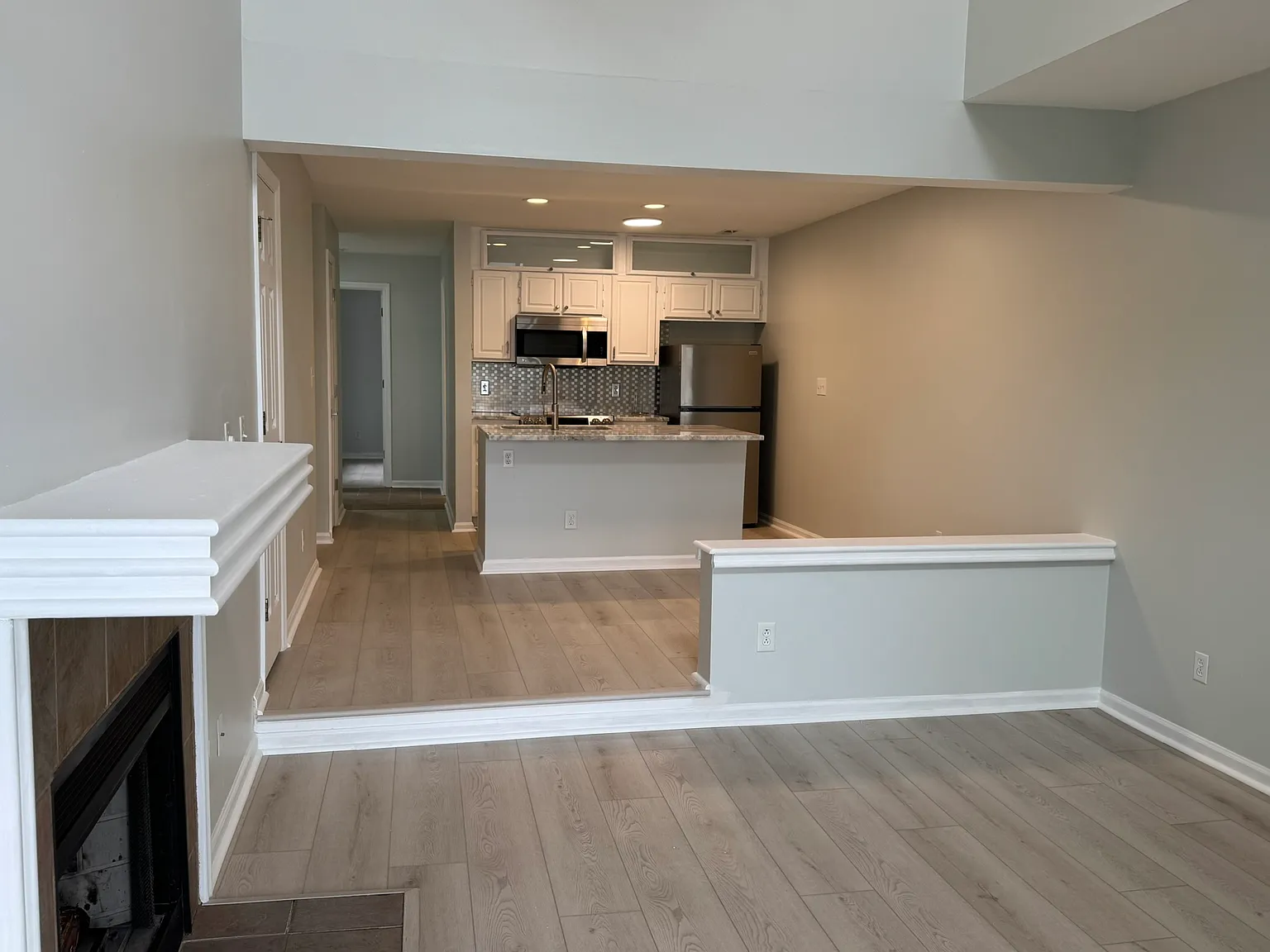 2 bed, 862 sqft, $2,150 — Photo 4