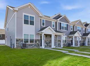 2310 Noble Ln, Yorkville, IL 60560