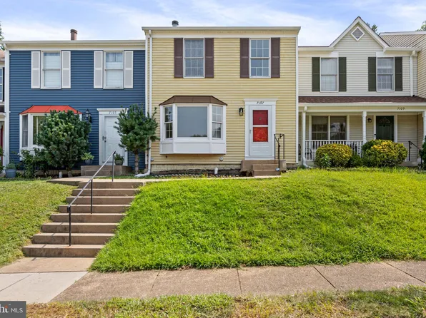 7107 Latour Ct, Alexandria, VA 22315
