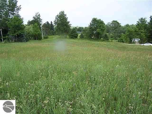 2nd image of 1 S Tower Rd