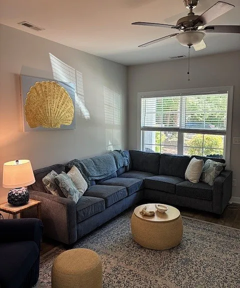 122 New Bern Ave — Photo 3