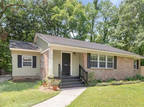 2105 Upham Pl, Mobile, AL 36607