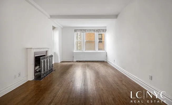 Rented by Keller Williams NYC | media 11