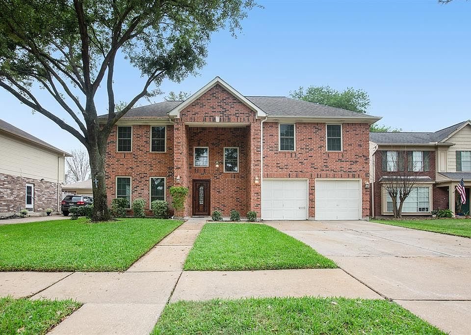 Welcome to 10214 Tablerock Drive.