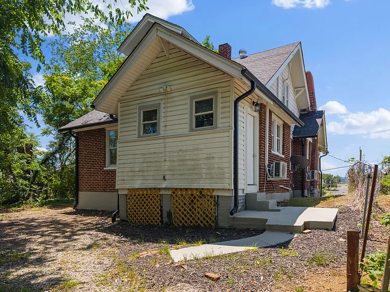 1115 Grayson Ave NW — Photo 36
