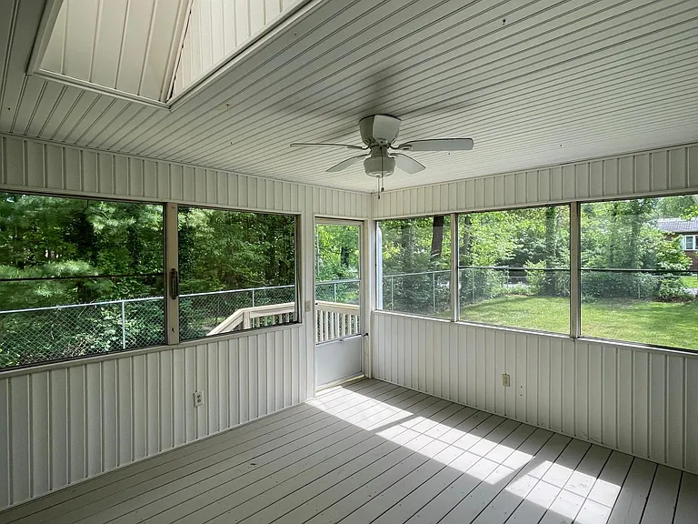 1220 E Bane St #1220 — Photo 12