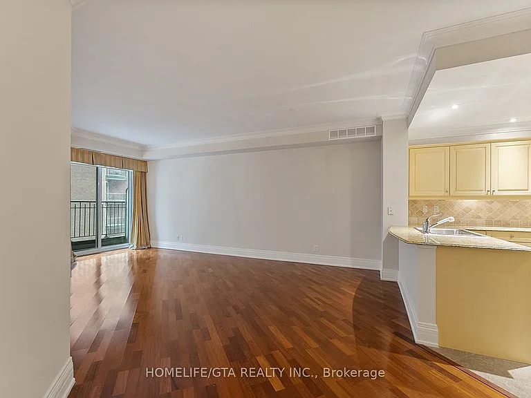 33 Delisle Ave #610 — Photo 7
