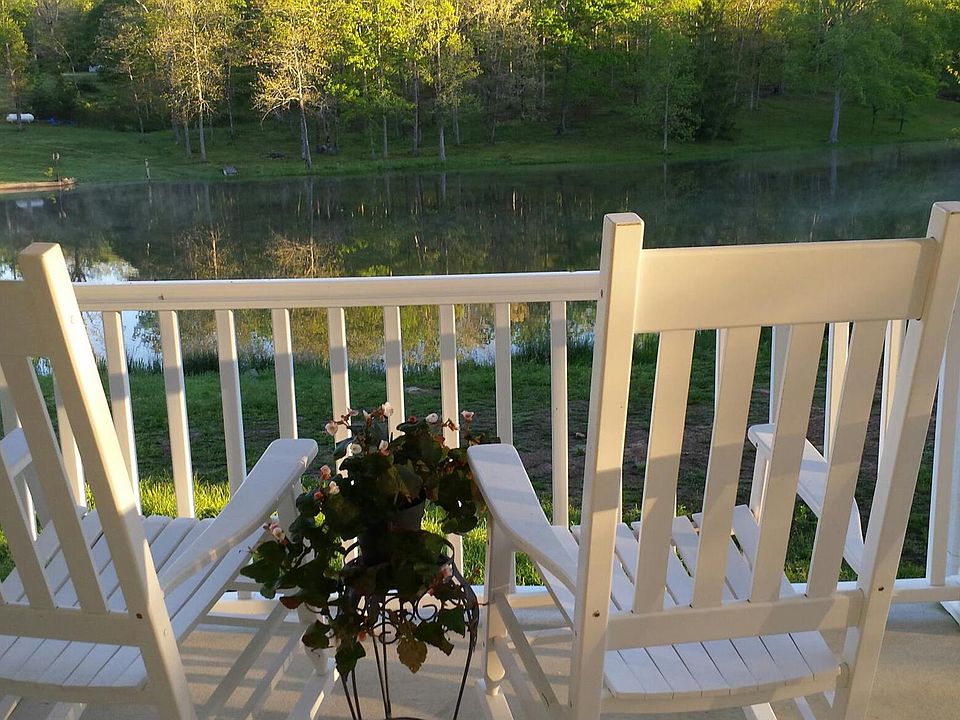 2nd image of 705 Plain View Lake Dr