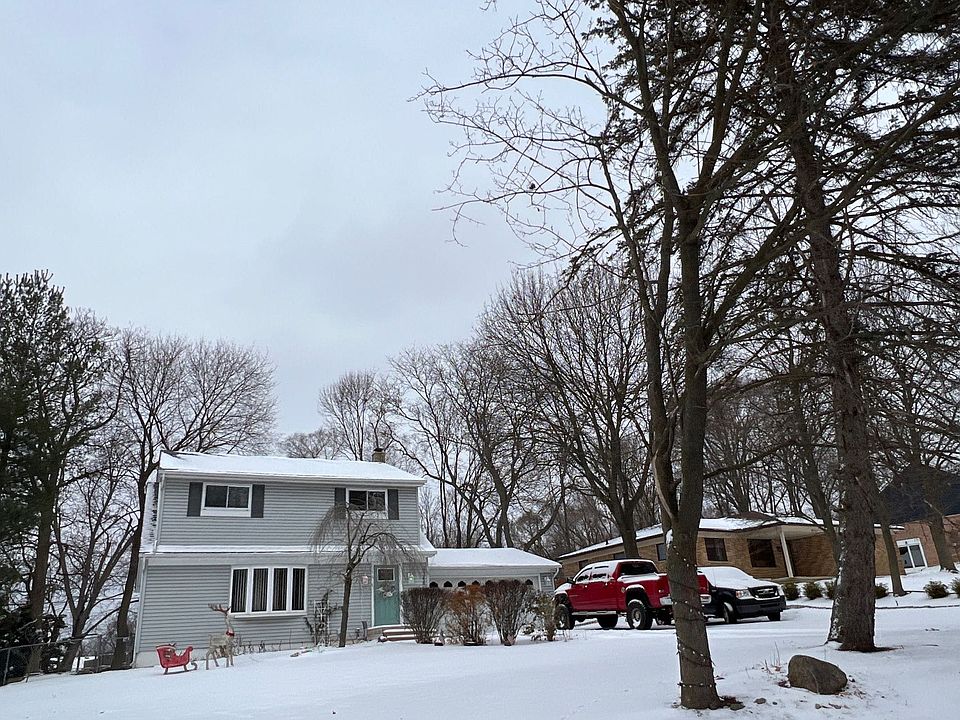 1st image of 4366 Waverly Dr