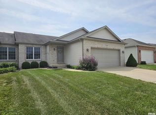 3306 Mackinaw Ln, Springfield, IL 62711