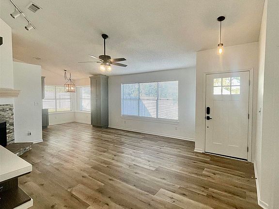 4th image of 9201 Stillbridge Ln