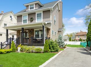 421 Cherry St, Roselle Park, NJ 07204