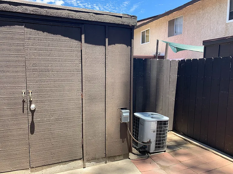 10142 Peaceful Ct — Photo 14