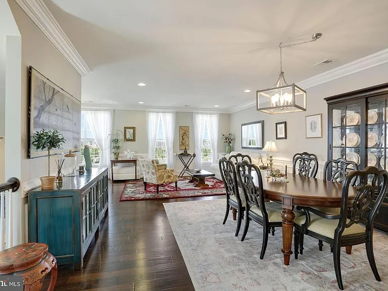 23792 Hopewell Manor Ter — Photo 11