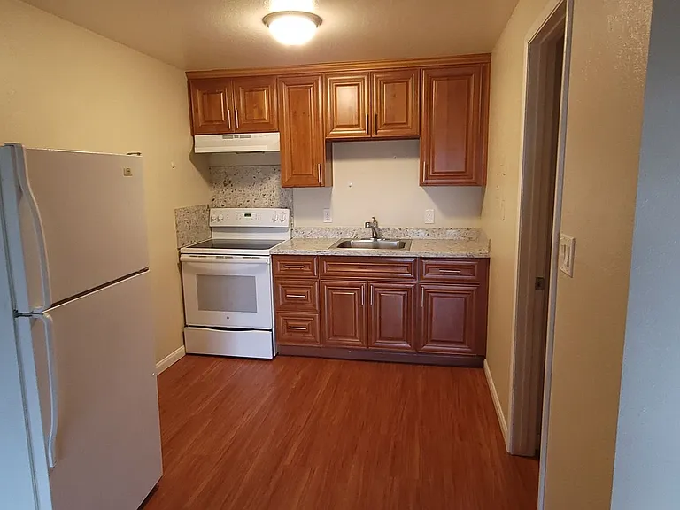2025 Wedekind Rd — Photo 3