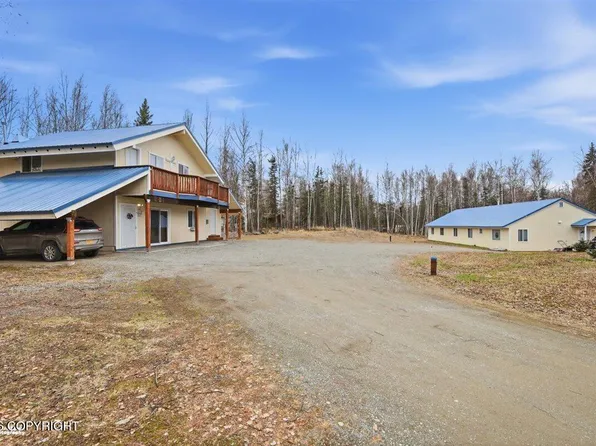 6110 W Calico Dr, Wasilla, AK 99623